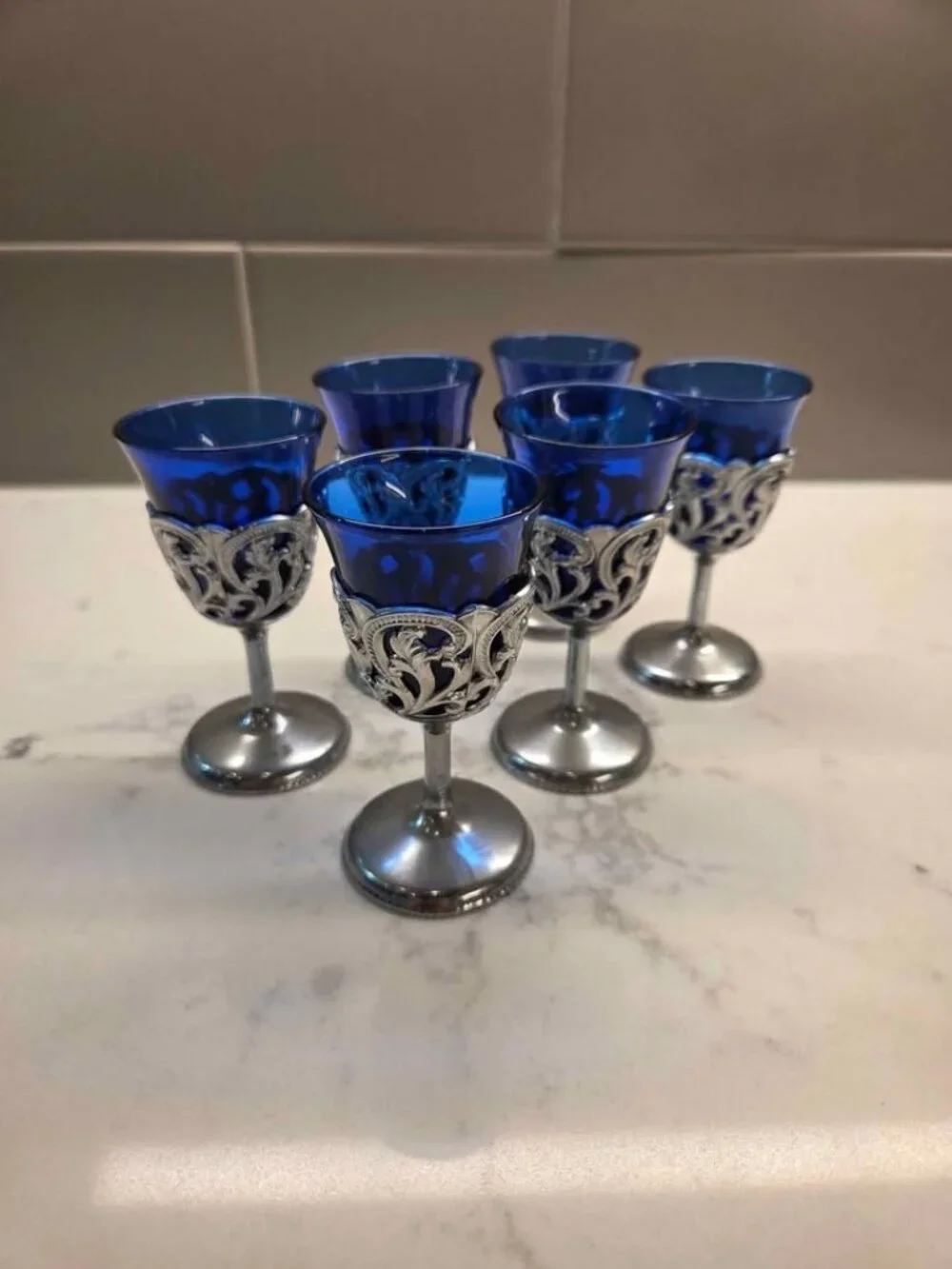 Vintage cobalt blue tiny little liquor glasses 6 total